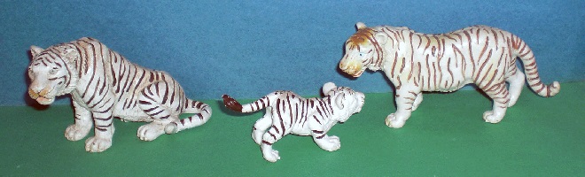 weisses Tigerbaby gebckt 1994